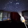 2-in-1 Sternenprojektor Nachtlicht mit Filmen, USB Sternenhimmel Nachtlicht Projektor für Schlafzimmer, Mini LED Deckenwand Projektionslampe mit 360