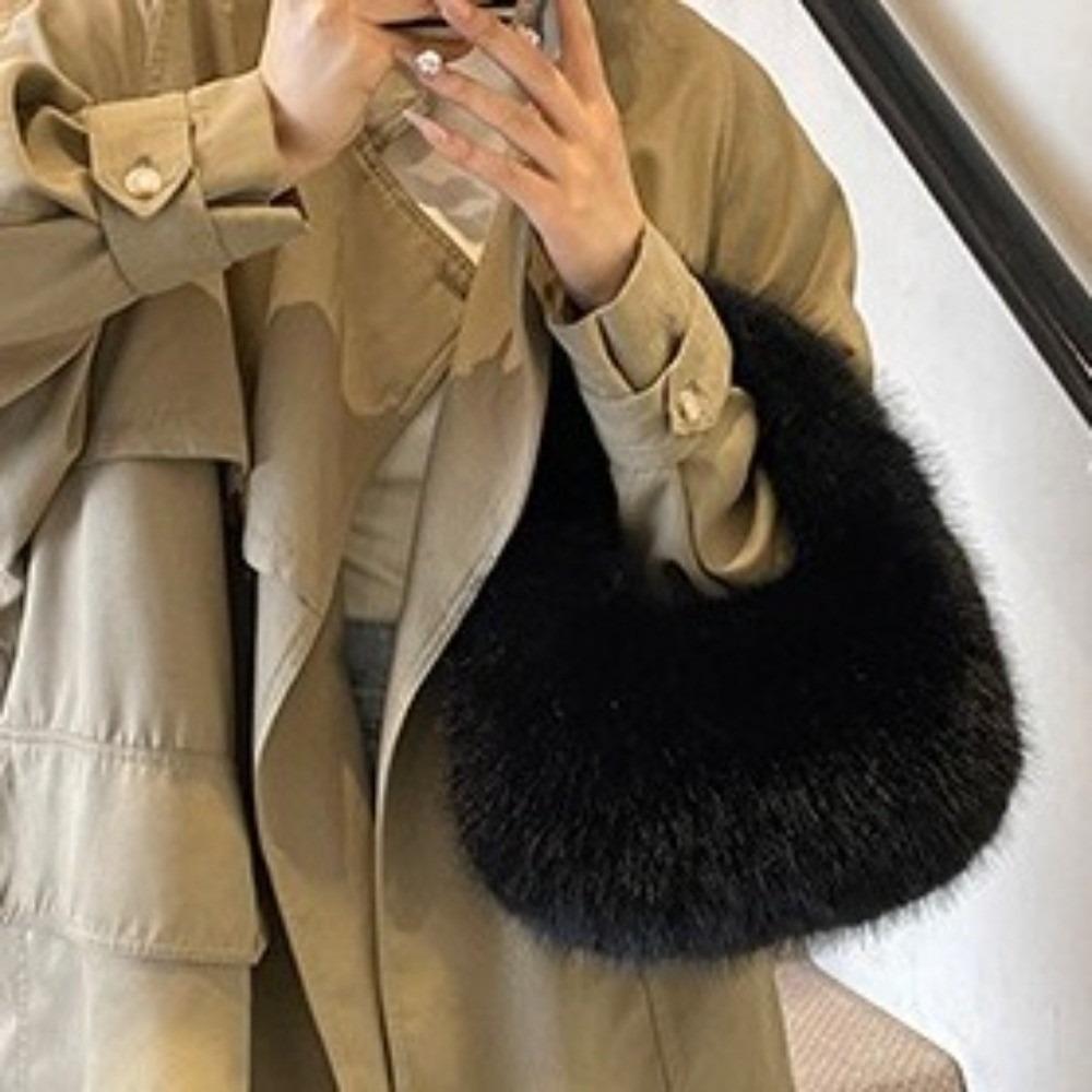 Elegant Faux Furry Texture Purse Half Moon Shape Tote Bag Trend Plush Clutch Handbags Winter