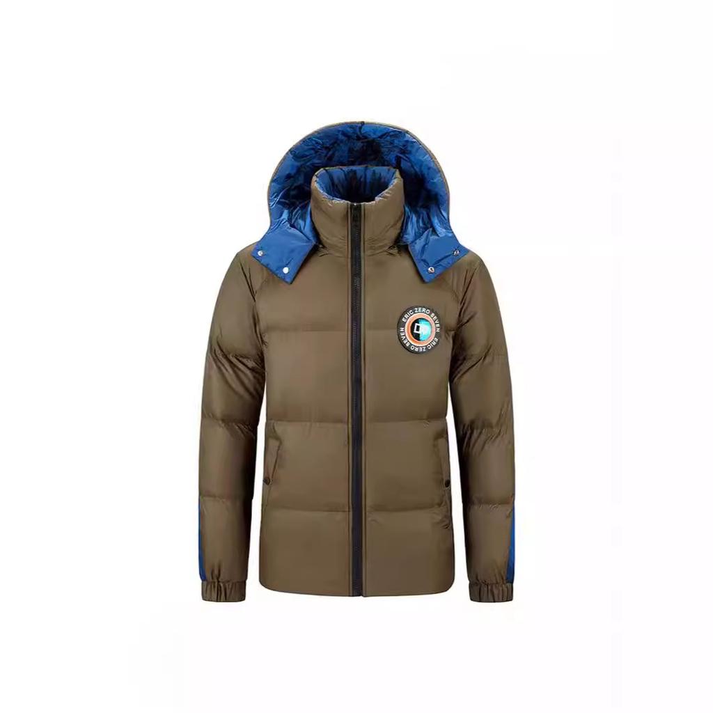 New winter men's casual warm  clothes, piled and thickened multi-bag removable hat  jackets and  clothes.