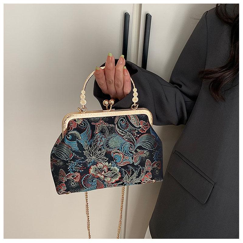 

Fashion Silk Embroidery Patchwork National Style Crossbody Bag 2026 Hot Sale Sweet Bags for Women Hasp Simple Women s Handbags about22x8x15cm