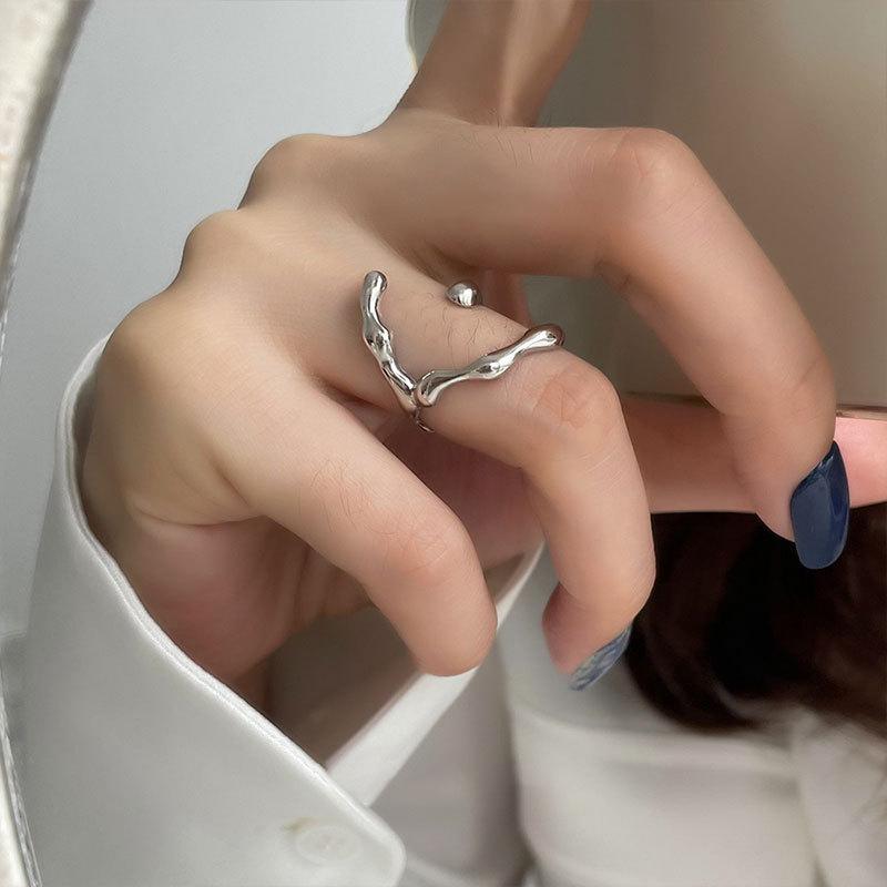 Pure 925 Sophisticated Silver Ring With Geometric Patterns And Elegant Pearl For Womens Fashion