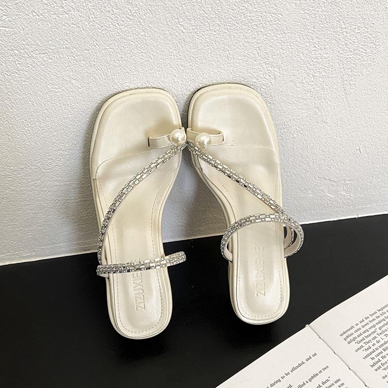 

Французские жемчужные туфли-шлепанцы с закрытым носком, летние сандалии на среднем каблуке со стразами, 2025, новый летний темперамент 40