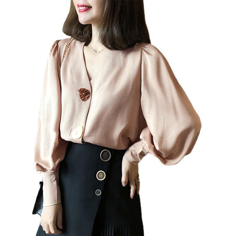 Shirt Women's Design Sense Niche 1116 New Retro Hong Kong Flavor V-neck Early Autumn Top Light Lantern Sleeve Shirt