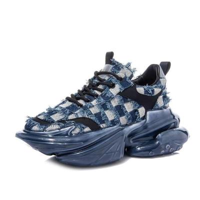 Mode 2025 Neue Mesh-Sneaker Raumschiff Damen Dicke Sohle Flache Daddy-Schuhe Höhenvergrößernde Schnür-Plateau-Damen-Sportschuhe