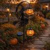 Zářivý Měsíc Halloweenské Dekorace Solární Zahradní Kolík Světlo, Čarodějnice Dýňová Lucerna, Kovové Kolíky pro Podzim IP44 Vodotěsná Venkovní Dekorace Cesta Zahrada