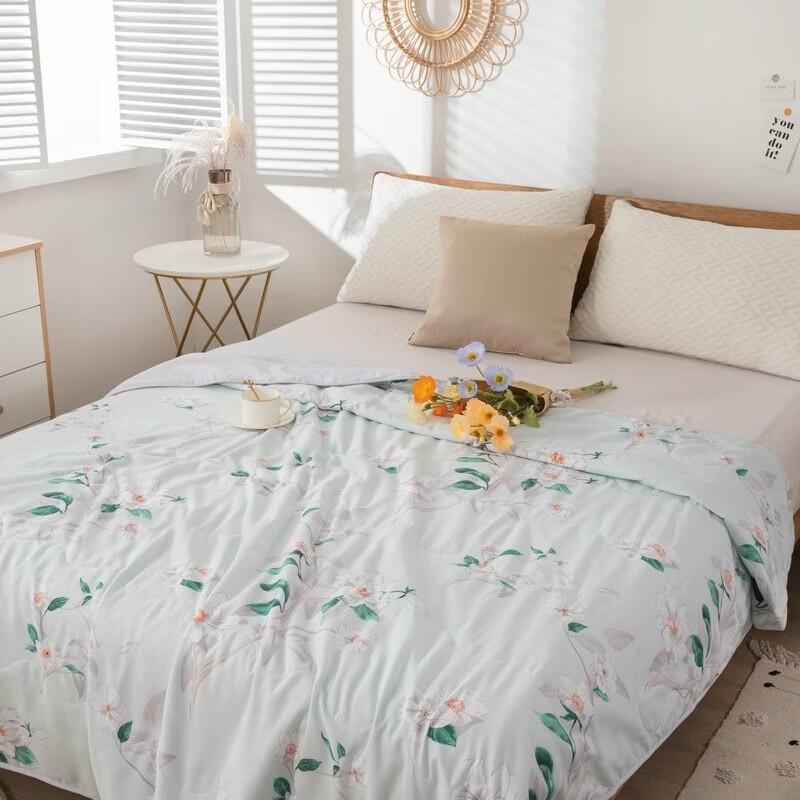 Dohia Summer Cooling Quilt