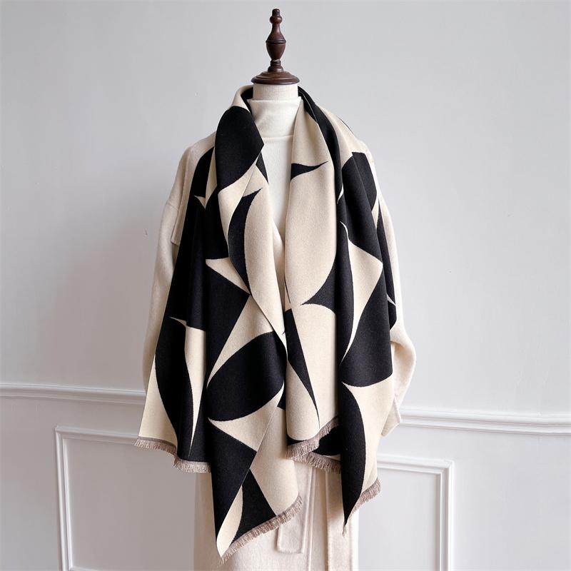 Luxuriöser Kaschmir Damen Blumenschal Winter Warmer Schal und Wickeltuch Bandana Pashmina Damen Foulard Quadratische Dicke Decke Poncho