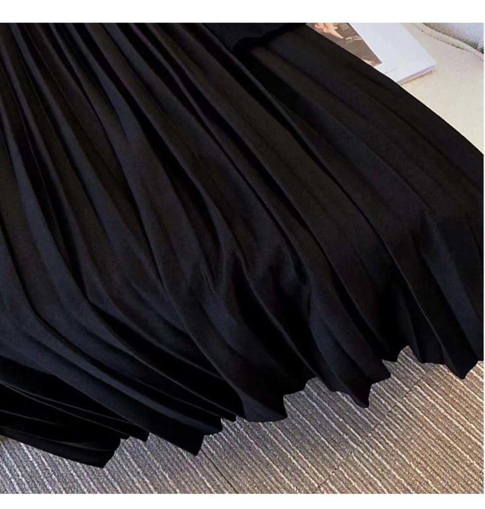 Women's Elegant Mid-Length Black Dress - 2025 Autumn New Style, Slimming Pleated Skirt, Long Sleeve Versatile Design