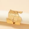 Copper Color Leaf Shape Cuff Bangle For Women Gold Color Leaves Hinge Bangle Vintage Girls Party Jewelry Street Wear Accessories