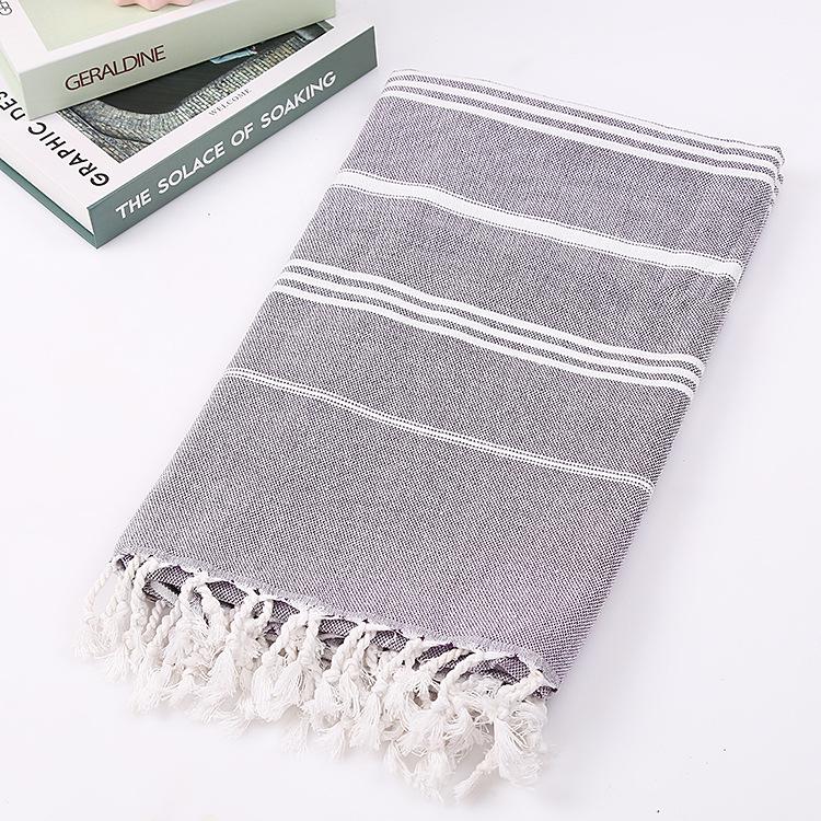 Custom Pure Cotton Turkish Striped Beach and Sauna Towel with Non-Stick Sand and Tassels for Adults