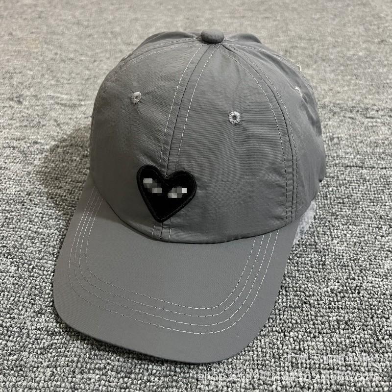 Summer Unisex Baseball Cap Heart Embroidered Outdoor Leisure Duckbill Cap