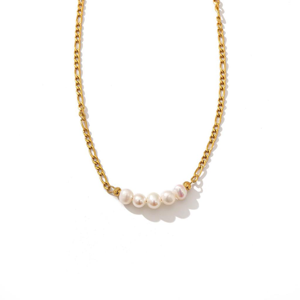Natural Pearl Pendant Clavicle Chain in Titanium Steel - Women's Light Luxury Jewelry