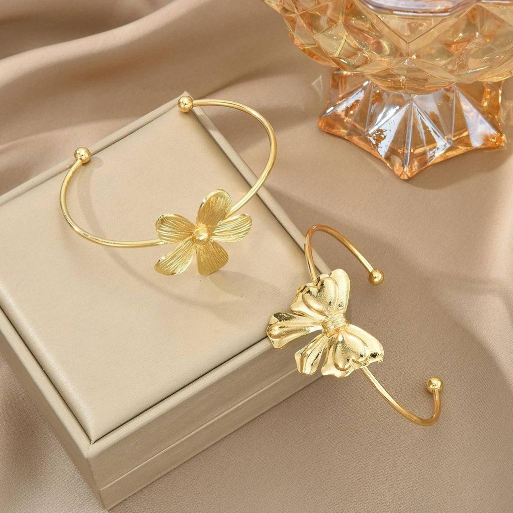 2pcs Vintage Gold Color Flower Bowknot Open Cuff Bangle Set for Women Minimalistic Elegant Design Bracelet Set Charm Jewelry