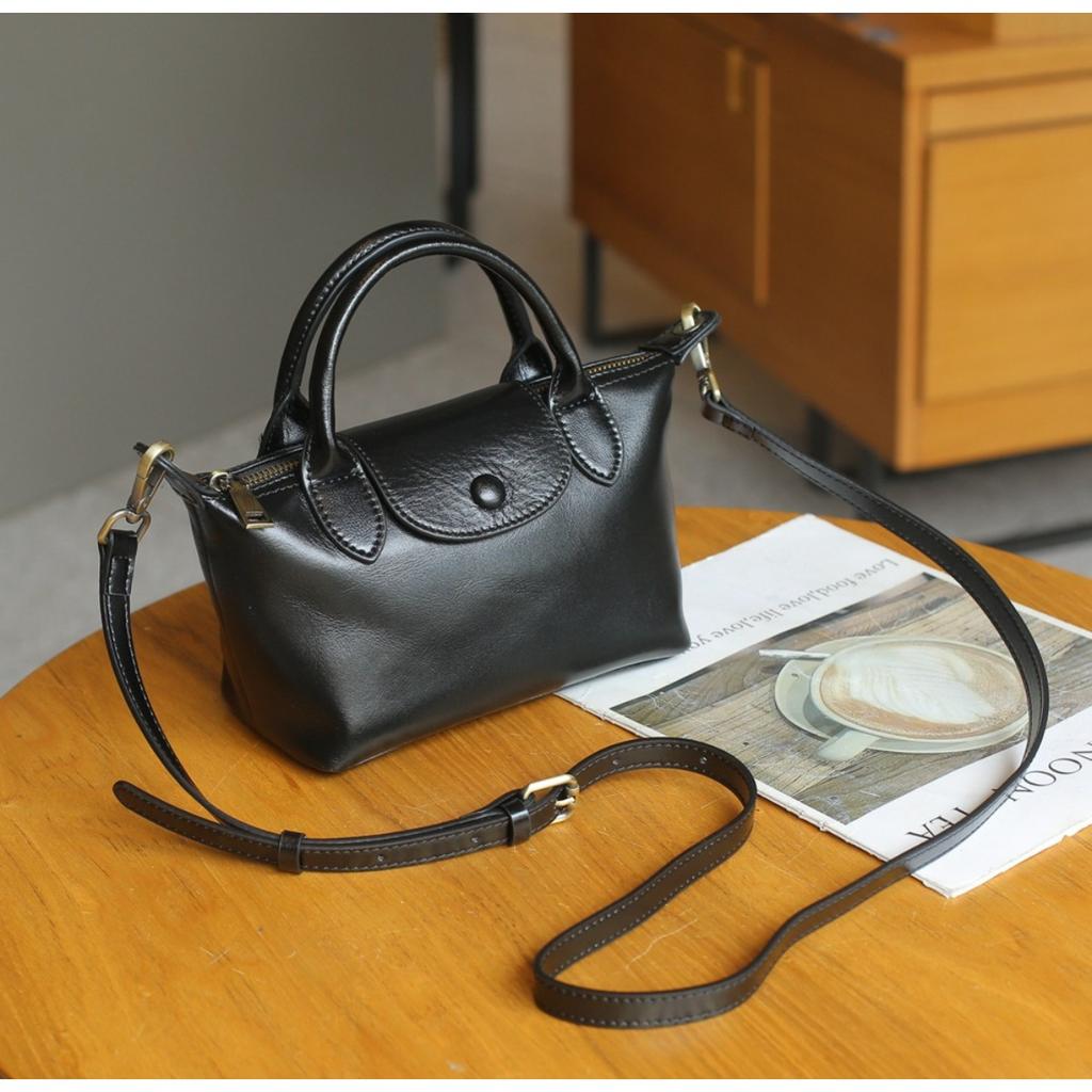 2025 Factory first layer vegetable tanned cowhide dumpling bag women's bag crossbody small bag genuine leather handbag retro genuine leather