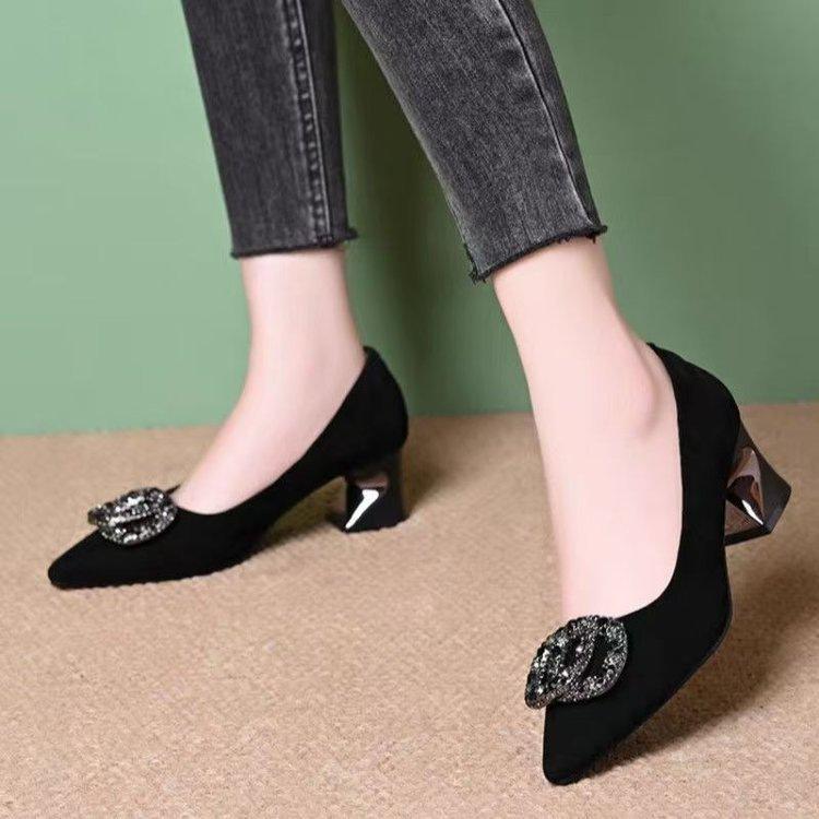 Chaussures simples à talons moyens à strass à bouche peu profonde françaises pour femmes 2025 automne nouveau une pédale polyvalent mode tempérament talons hauts