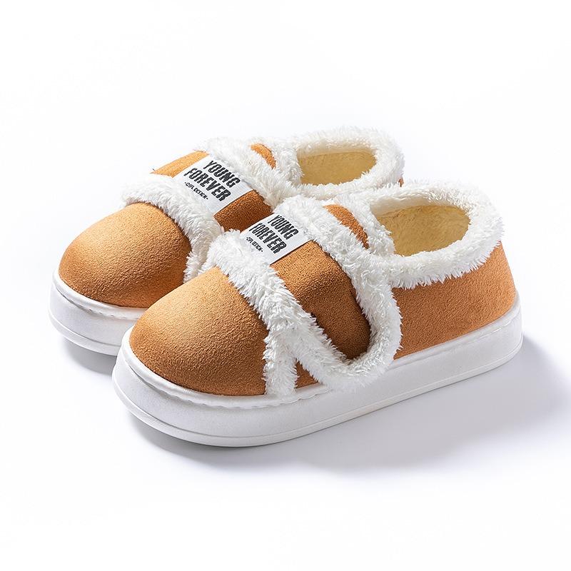 Nouvelles pantoufles en coton pour femmes hiver extérieur intérieur maison talon compensé antidérapantes chaudes en peluche chaussures en coton