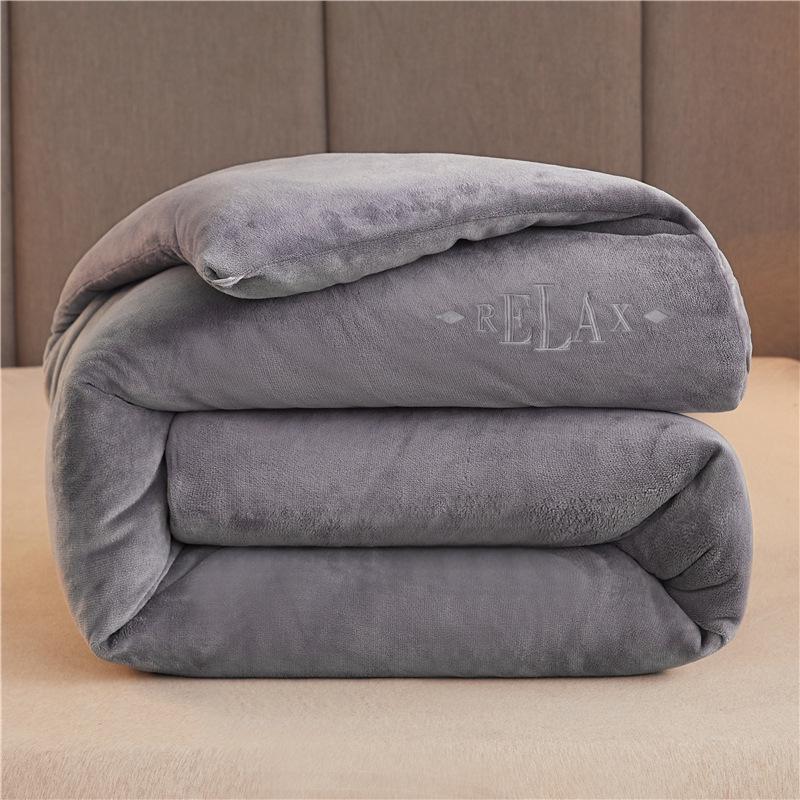 Thickened Winter Quilt: Flannel Coral Fleece & Cotton Blend for Warmth