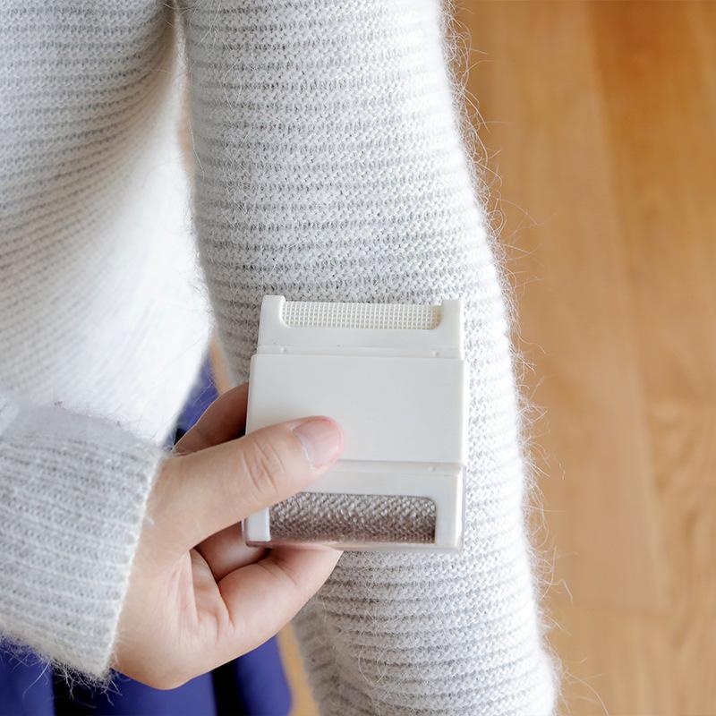 Multifunctional Manual Lint and Pilling Remover for Clothes and Pants