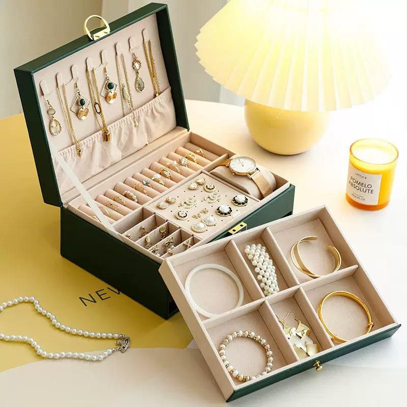 Delesys Large-Capacity Lockable Pu Leather Jewelry Storage Box Jewelry Box Stud Earrings, Necklace Storage Box Bracelet Box