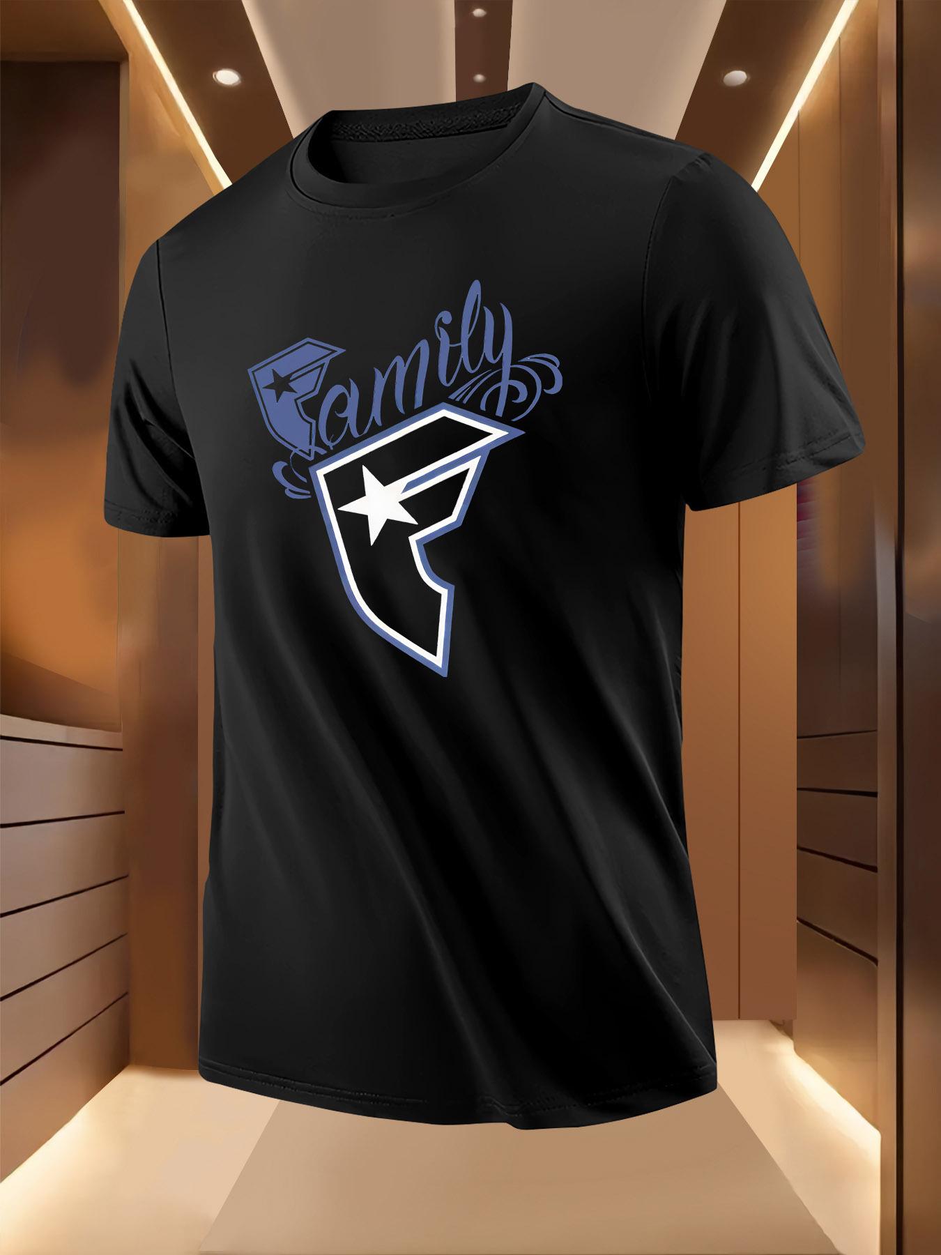 Crew Neck Tshirt with Family Star Print XL
