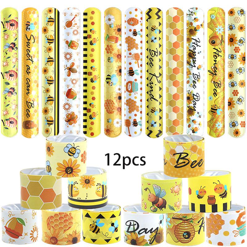 12PCS PVC Slap Bracelets Cute Animal Capybara Dinosaur Bees Kids Birthday Party Favors School Rewards Children's Day Gift
