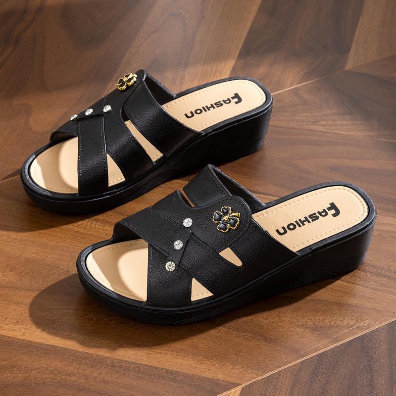 Women's Thick-Soled Summer Wedge Sandals - Fashionable, Anti-Slip, Soft-Soled High Heels for Outdoor Wear