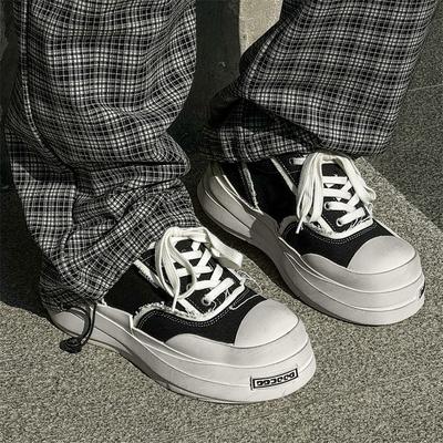 Nischen-Altdesign-Segeltuchschuhe Frühjahr Neu Street-Plattform-Sportschuhe Freizeit