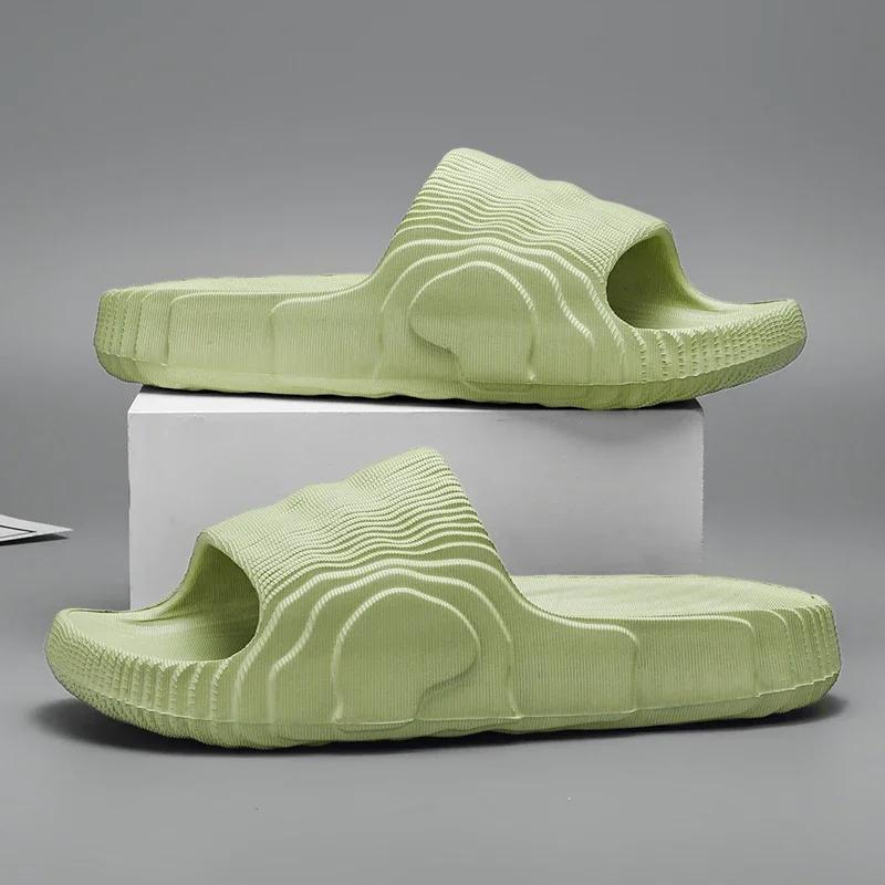 Nuevas zapatillas de deporte de verano para mujeres y hombres, sandalias deportivas Unisex con plataforma inferior gruesa, sandalias deportivas suaves con huecos de EVA, zapatos de playa informales