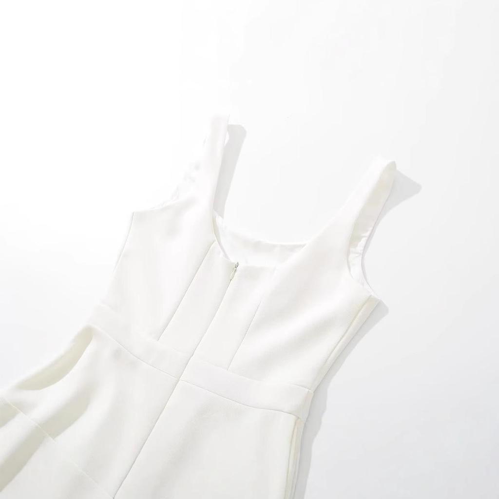 2024 Winter Women's European & American Style Square Neck Slimming Waist Short Dress