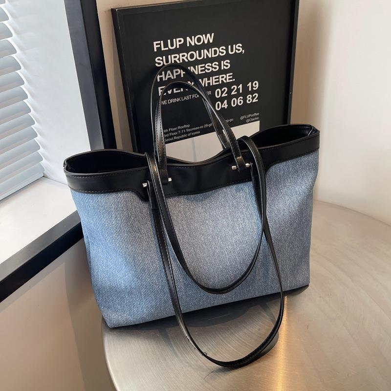 Leisure commuting large-capacity bag, women's big bag, new denim shoulder bag, college student tote big bag