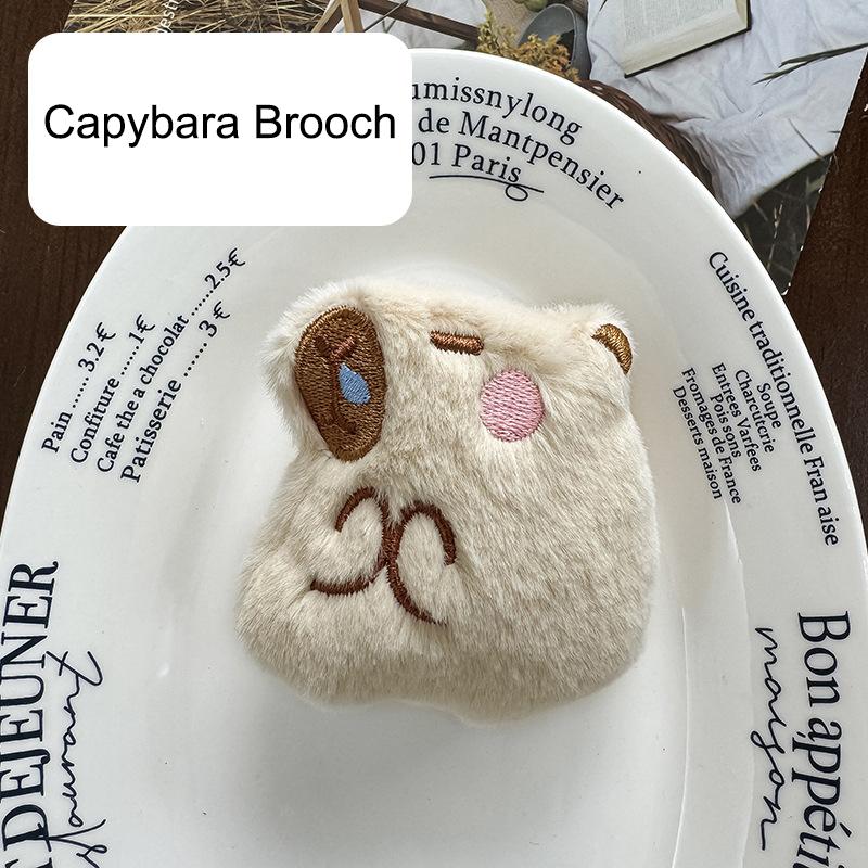 Kawaii Cartoon Capybara Plüsch-Schlüsselanhänger Anhänger Weiche Capybara Brosche Niedliche Neuheit Rucksack Dekoration Zubehör Geschenke
