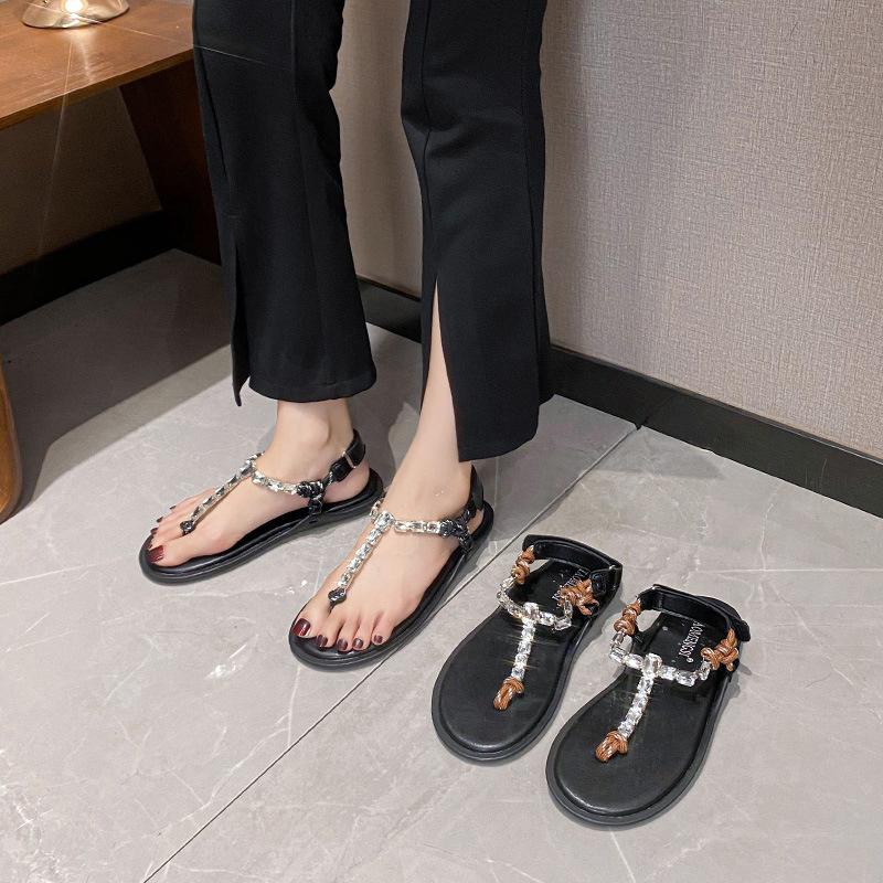 Fashion crystal band flat sandals women T-strap gladiator sandalias summer shoes rhinestone beading thong sandalias mujer big size 43