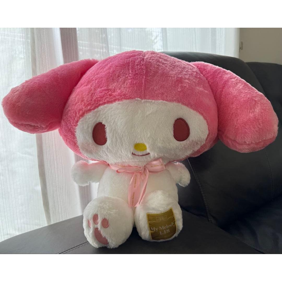 [Mercari City Limited Price Reduction] My Melody 50th Anniversary Birthday Plush Toy Super BIG