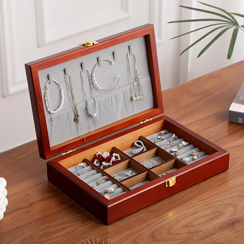 

Wooden Retro Jewelry Box Luxury Necklace Ring Storage Box Portable Travel Jewelry Organizer Boxes Desktop Earring Packaging
