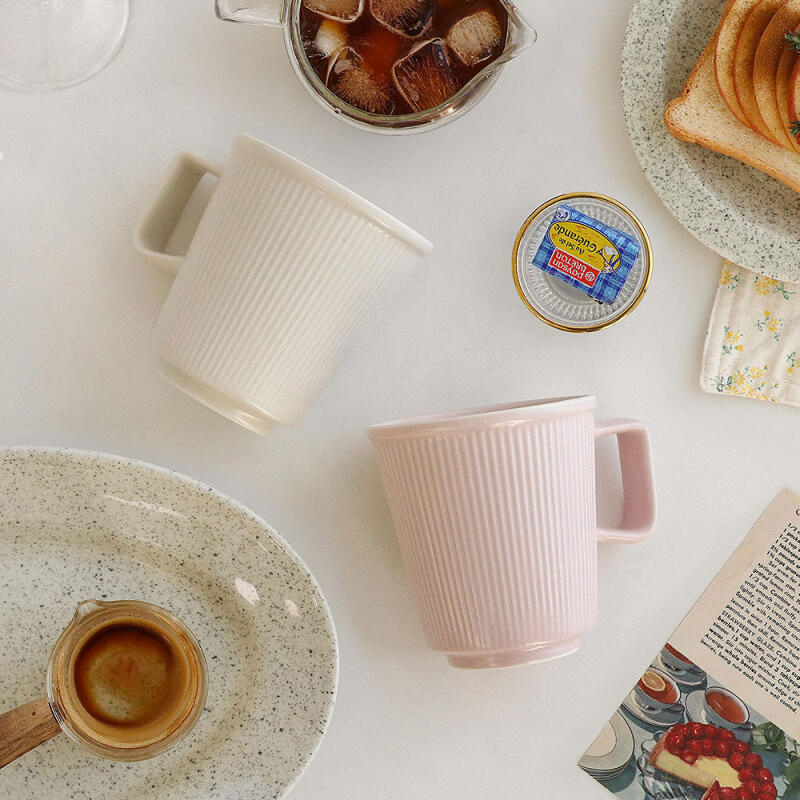 Sureb Pleated Simple Mug (4 Colors)