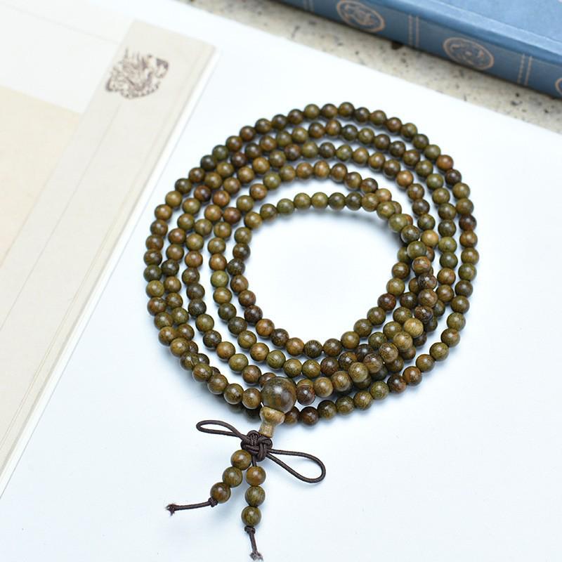 Argentina Green Sandalwood Beaded Bracelet: 8mm Buddhist Rosary for Men & Women
