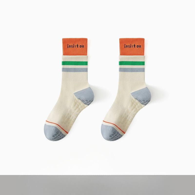 

Женские весенне-осенние спортивные носки для пилатеса, йоги, фитнеса, нескользящие, с влагоотводящим эффектом, сочетающихся цветов 1 pair