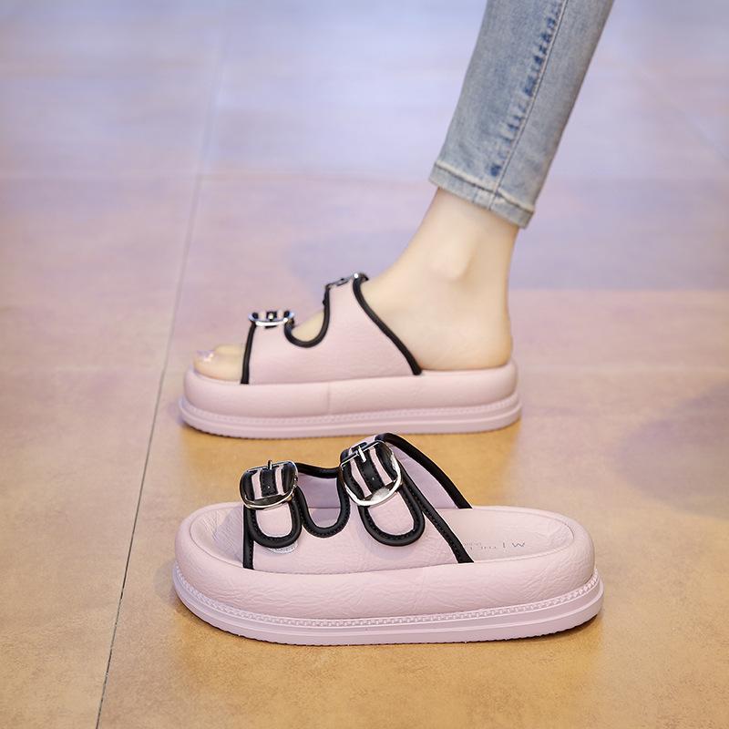 Klebeschuhe und dicke Damen 2025 Sommergefühl Strandexplosion bequem magische Sohle auf Scheiße treten dicksöhlige Sandalen Tide