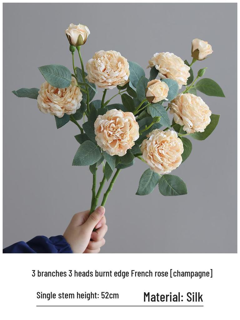 Composizione di Fiori Finti Rosa con Bordi Bruciati Retrò per Decorazione del Soggiorno o del Tavolo da Pranzo
