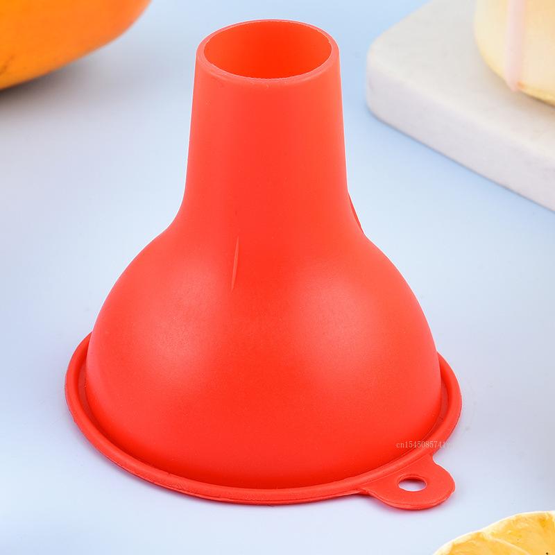1 Pcs Silicone Funnel Large and Wide Diameter Multi-functional Funnel Pour Oil Milk Powder Beans Dispense Funnel Kitchen Gadgets
