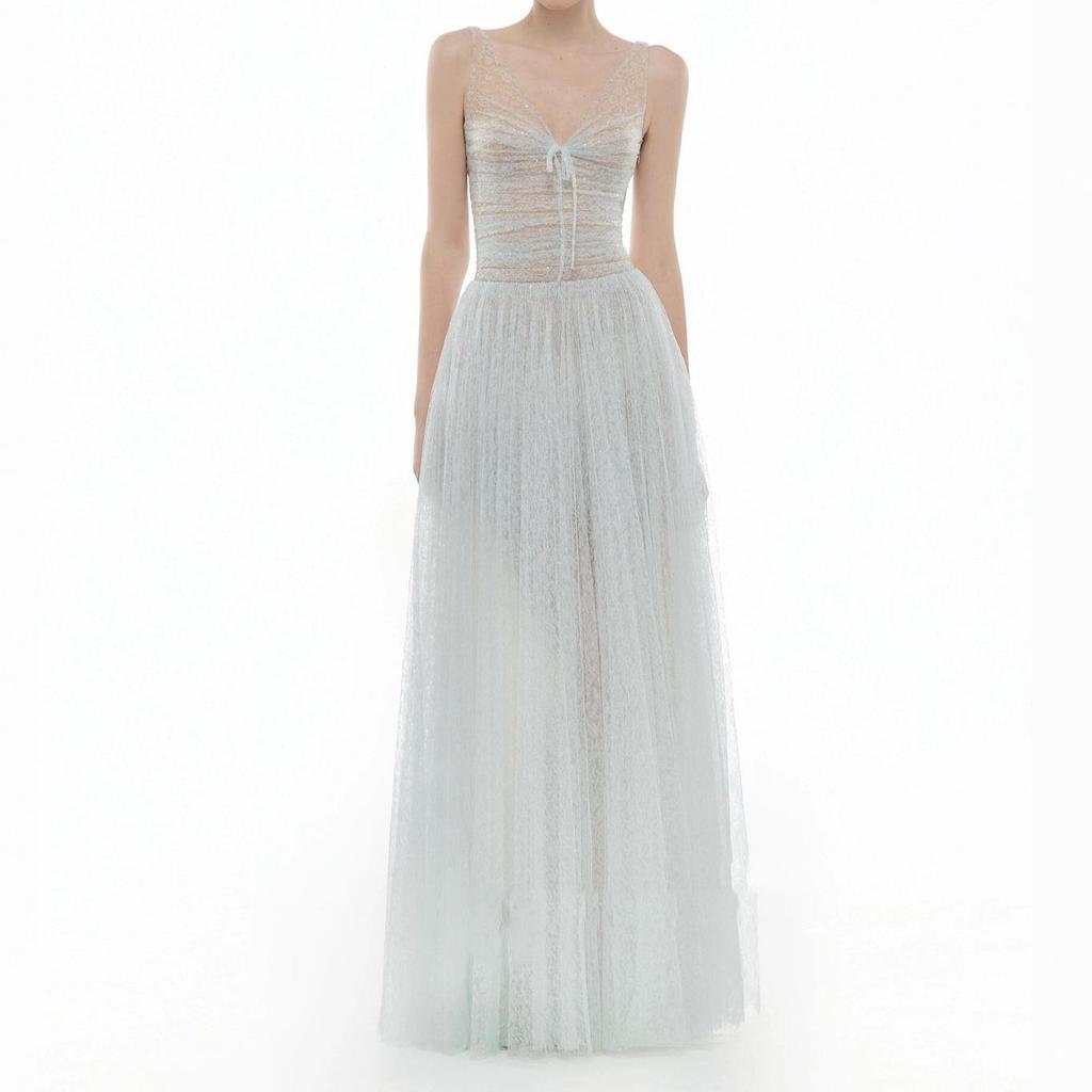 Vietnamese Fairy V-neck Mesh Gown - Wedding 2206