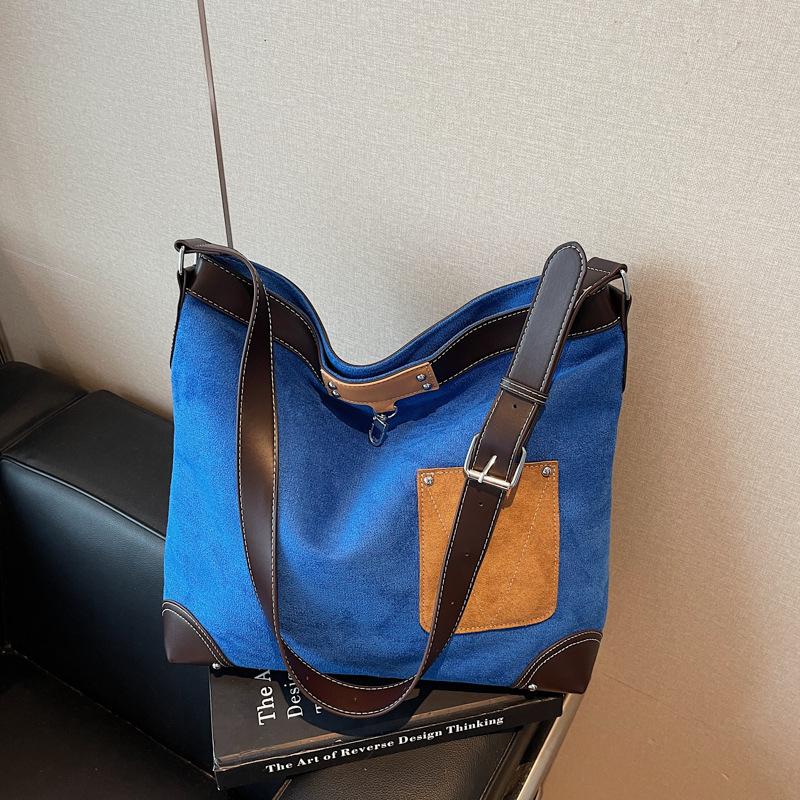 Autumn and Winter New Women's Bags Fashion Trend Commuter Splicing Simple Tote Underarm Bag Trendy Bag Shoulder Bag