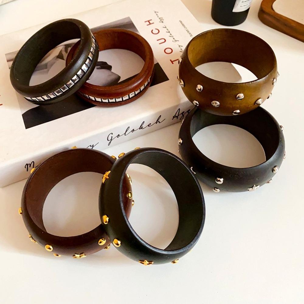 Punk Wooden Bracelet Wide Rivets Bangle Vintage Round Bracelet  Spicy Girl