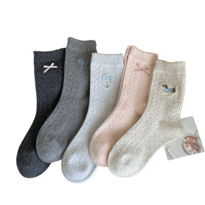 Autumn Lace Ruffle Bow Embroidery Cotton Mid-Calf Socks for Women