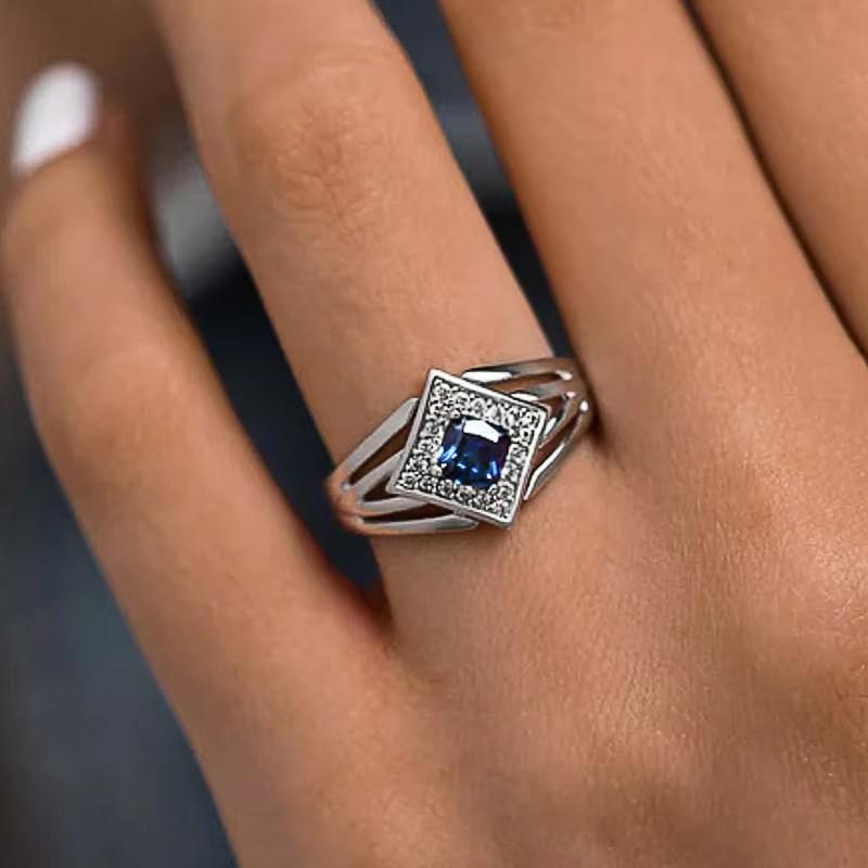 Exquisite Creative Blue Cubic Zirconia Rings Female Brilliant Novel Accessories for Lady Charms Attractive Party Jewelry