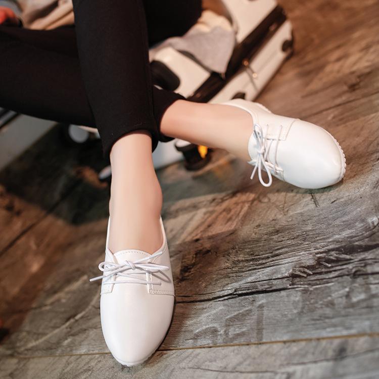 

Fashion flat-bottomed lace-up pointed little white shoes shallow mouth Doudou casual single shoes nurse women s shoes 35