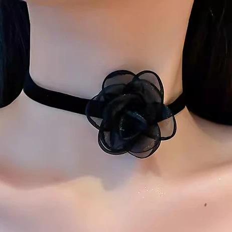 Damen Elegantes Netzblumen-Halsband Damen Bequem Rotes Schwarzes Halsornament Mädchen Leichtes Rosen-Halsband Party Geschenk