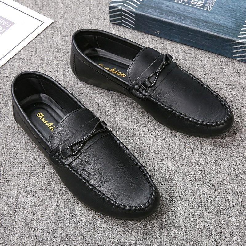 Soft Slip-on Round Toe Flat Leather Shoes for Men New Classic Original Comfortable Designer Common Man Casual Shoe In Promotion