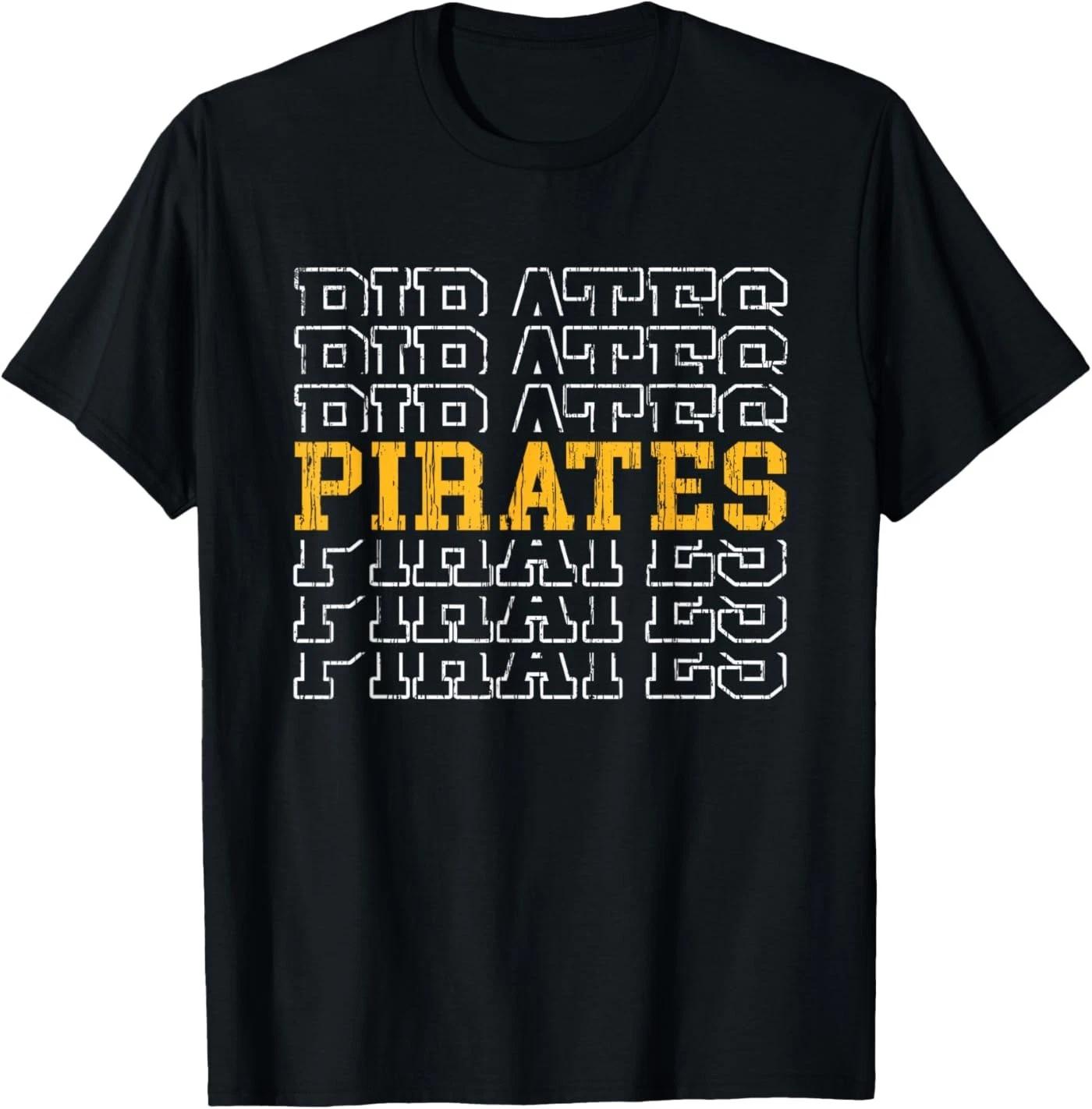 Pirates Vintage Gifts for Men Women T-Shirt 3XL