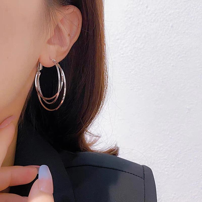 New 925 Sterling Silver Circle Earrings Personality Charm Simple Woman Earrings Birthday Gift for Friends Exquisite Jewelry